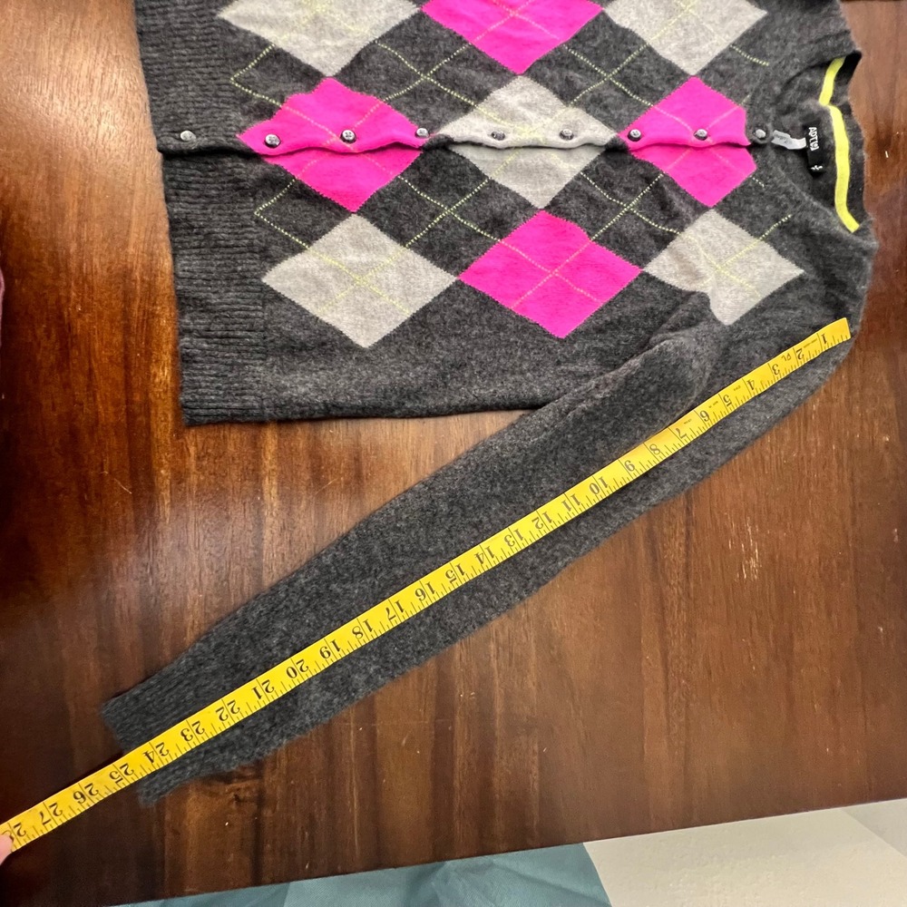 100% Cashmere Argyle Cardigan Medium Grey Pink Preppy Academia Teacher Layers - Picture 6 of 10